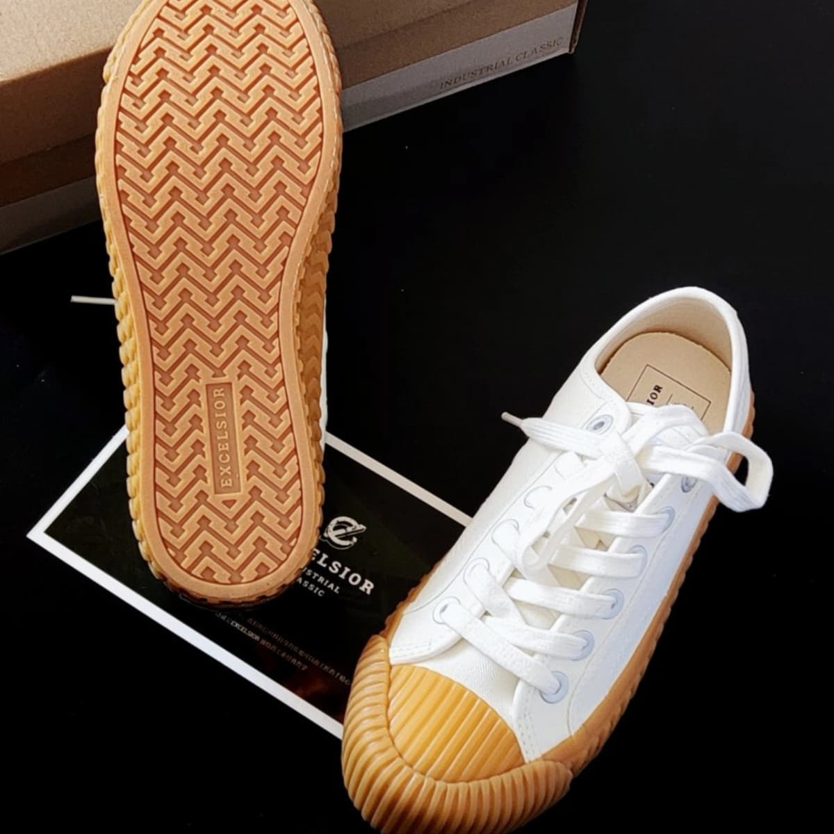 парусиновая обувь Excelsior унисекс с низким берцем паровой белый/карамельный