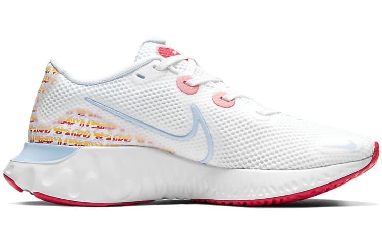 Белые женские кроссовки Nike Renew Run