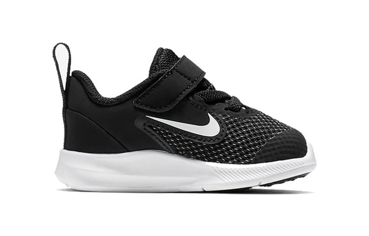 Кроссовки Nike Downshifter 9 черные TD