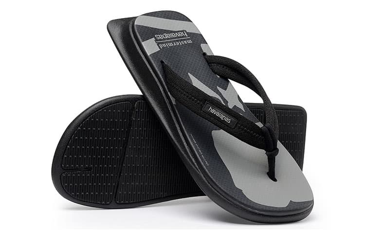 Шлепанцы Mastermind Japan X Havaianas Tradi Zori