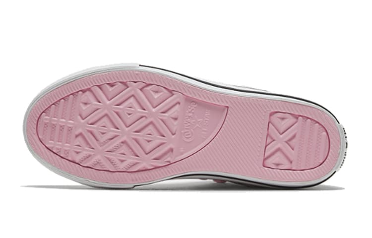 Конверсы Chuck Taylor All Star High GS с заметками от лучшего друга