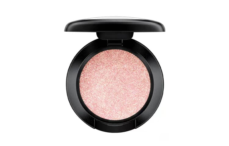 MAC Fashion Focus Монохромные тени для век Легко растушевываемые мерцающие матовые тени 1,5 г