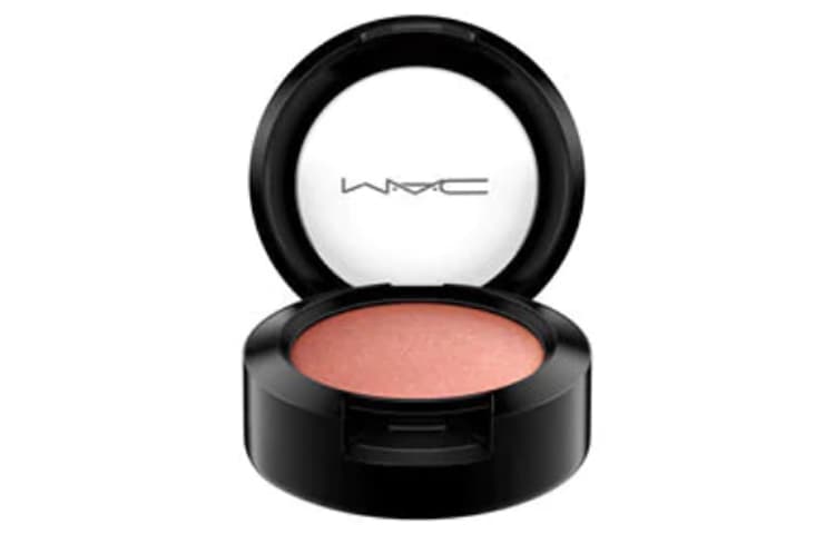 MAC Fashion Focus Монохромные тени для век Легко растушевываемые мерцающие матовые тени 1,5 г
