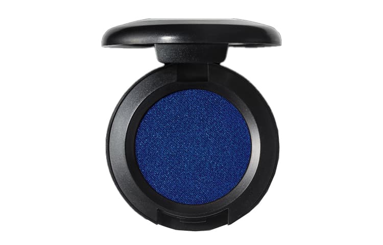 MAC Fashion Focus Монохромные тени для век Легко растушевываемые мерцающие матовые тени 1,5 г