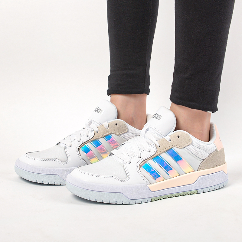 Женские кроссовки Adidas Entrap White Pink