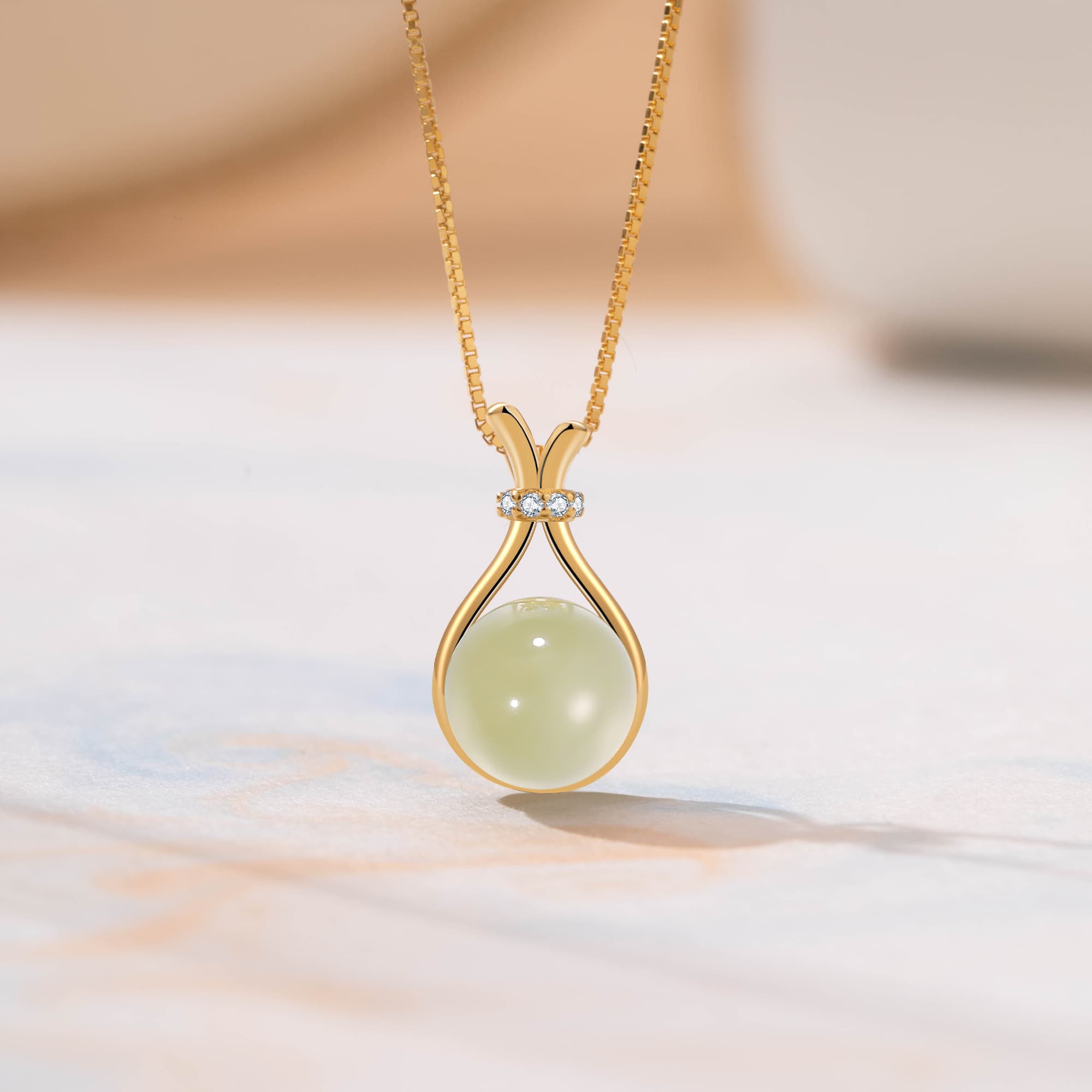 Ожерелья Lao Feng Xiang из зеленого нефрита, женские