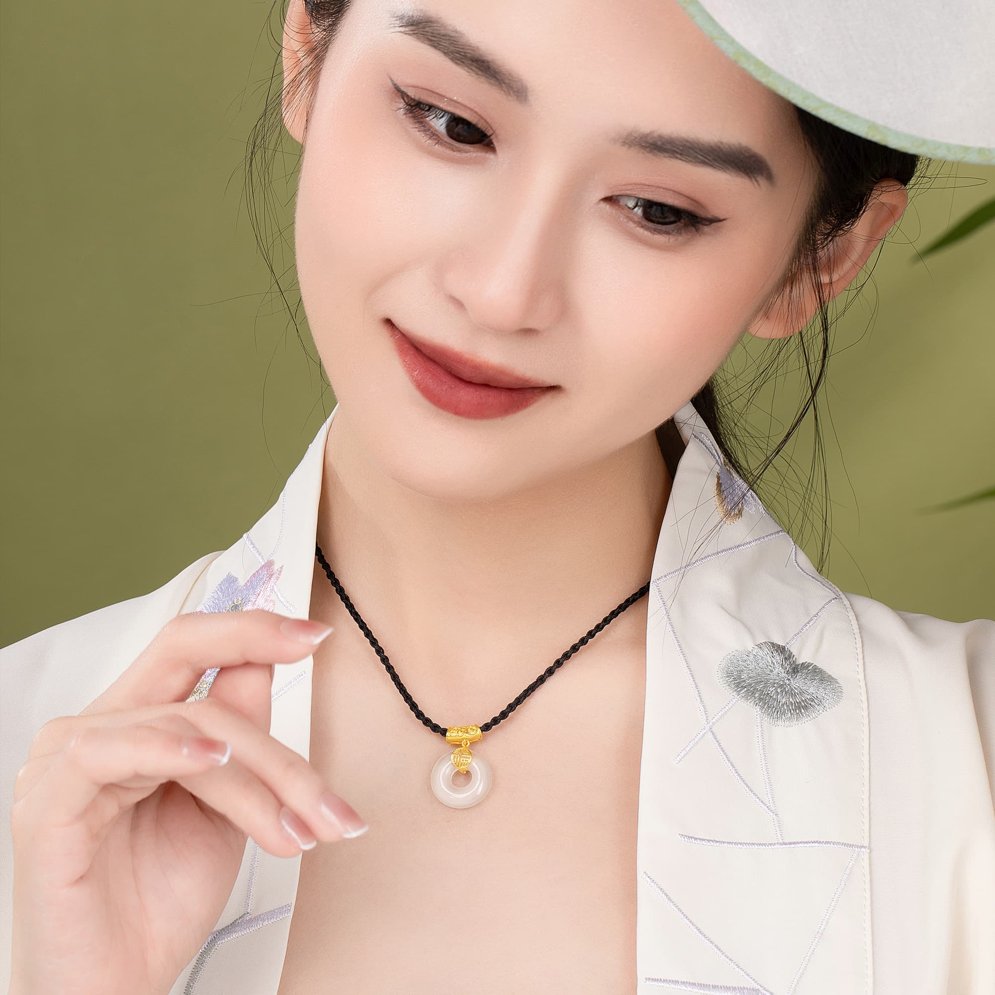 Ожерелье из халцедона Lao Feng Xiang для девочек, женское