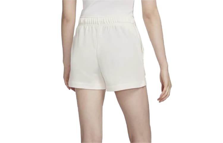 Женские спортивные шорты Nike парусного цвета, белые