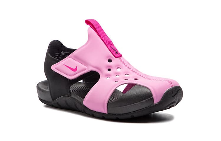 Сандалии Nike Sunray Protect 2 розового и черного цвета для детей от 3 до 7 лет