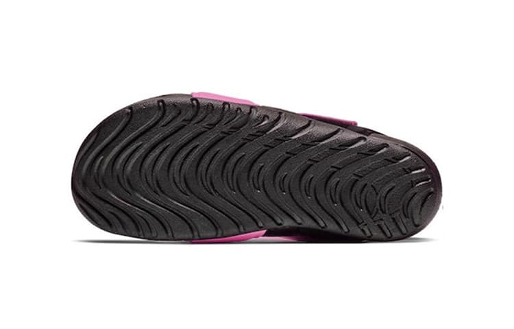 Сандалии Nike Sunray Protect 2 розового и черного цвета для детей от 3 до 7 лет