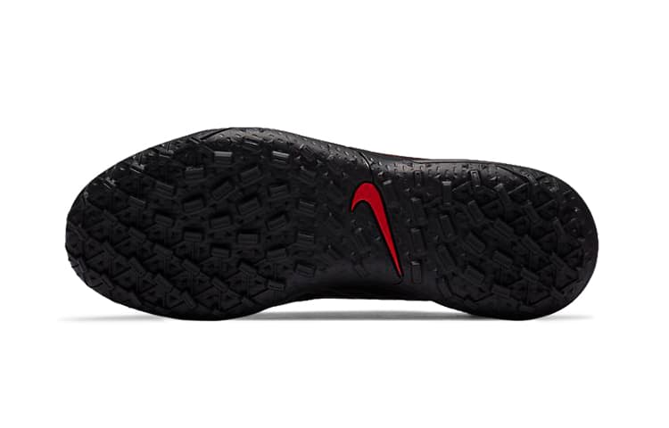 Кроссовки Nike Tiempo Legend 8 Club TF 'Chile Red Pack - черные' GS