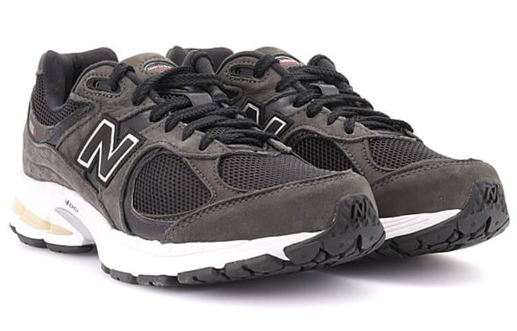 New Balance 2002R Черный Серый