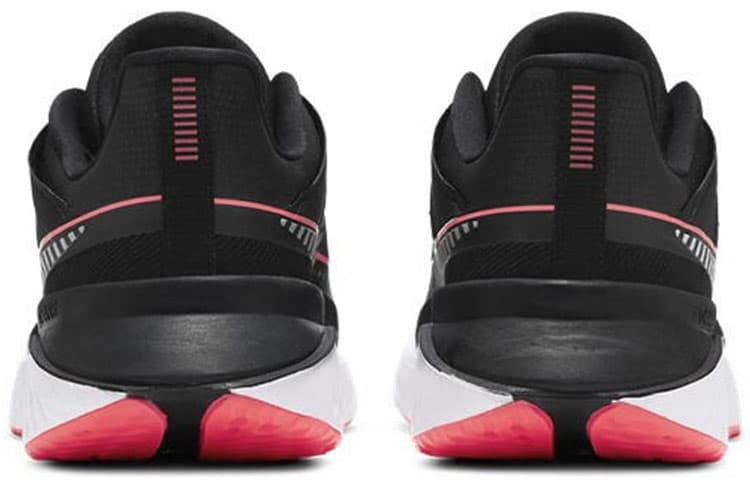 Nike Legend React 2 Shield Черный металлик Серебристый