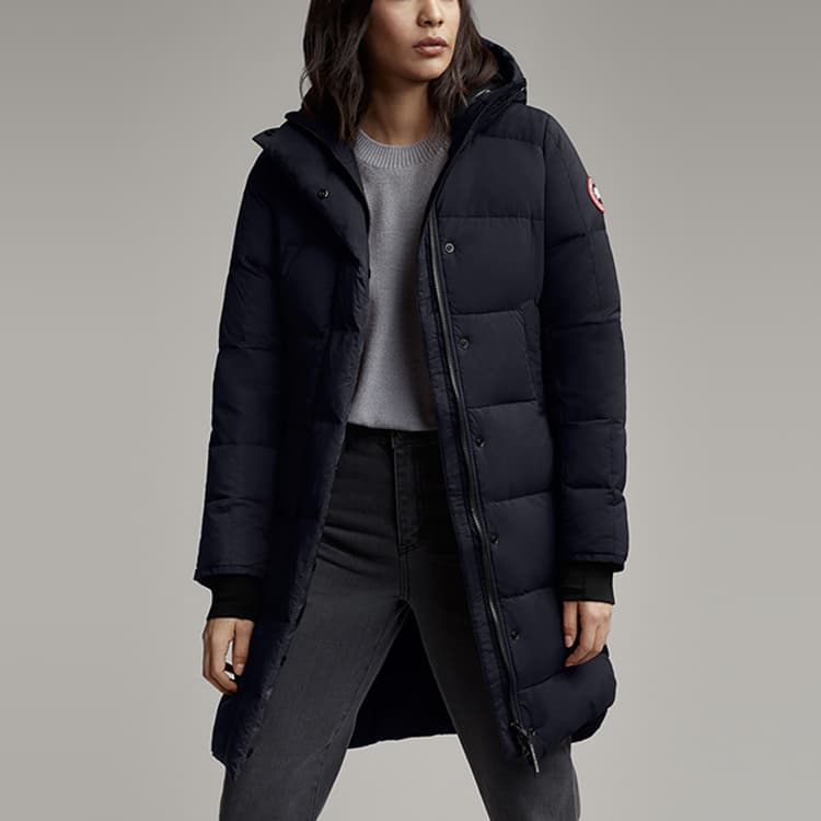 Пуховое пальто с нашивкой-логотипом Canada Goose