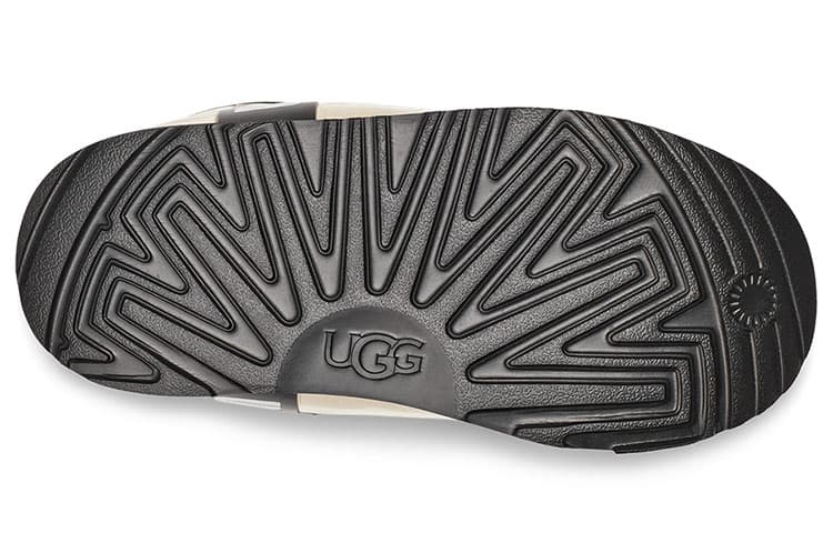 Ботинки UGG Classic Clear Mini II Natural Black Kids