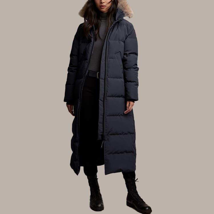 Пуховик Canada Goose Mystique Series, пальто-парка, женское, черное