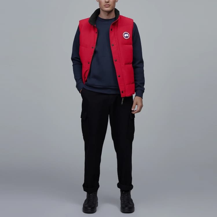 Жилет мужской красный Canada Goose Garson Series