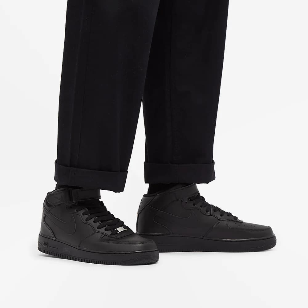 Nike Air Force 1 Mid "Тройной черный"