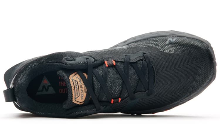 New Balance Fresh Foam Hierro V6 «Черный Красный»