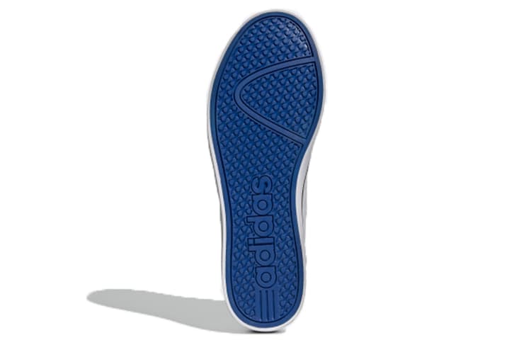 Adidas против Pace «Белый черный»