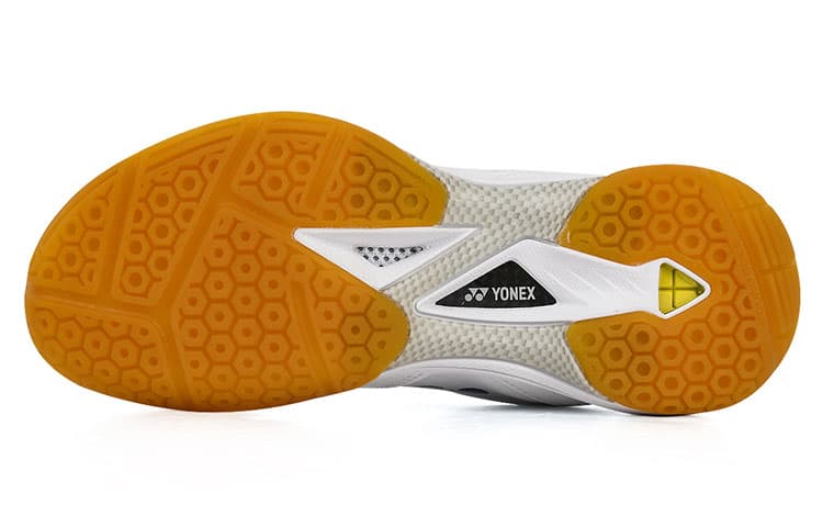 YONEX POWER CUSHION 65 Обувь для бадминтона женская низкая белая