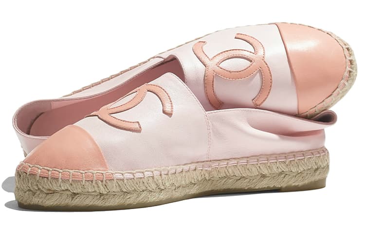 CHANEL Повседневная обувь женская розовая