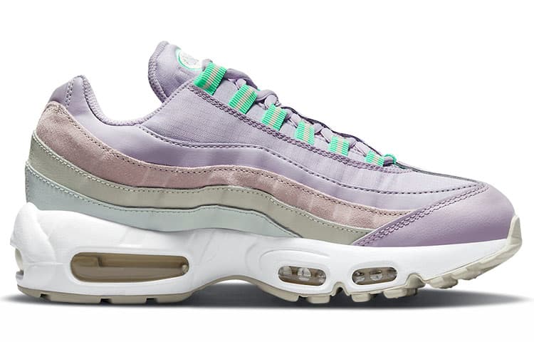 Женские кроссовки Nike Air Max 95 лавандового цвета
