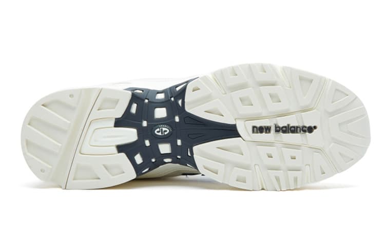 New Balance 828 Белый Черный