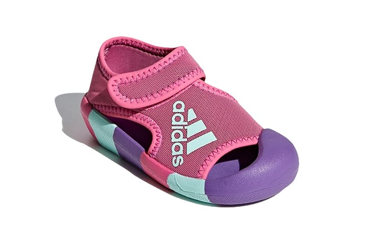 Противоскользящие амортизаторы Adidas с износостойкими свойствами. Низкая обувь для малышей. Розовый для младенцев и малышей.