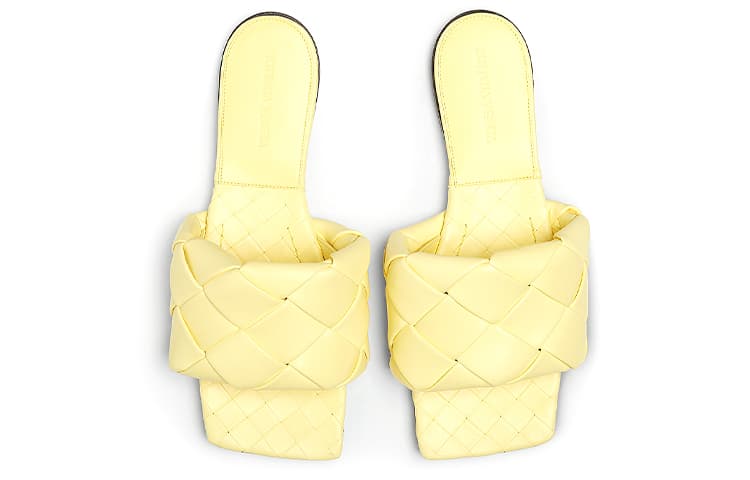 Шлепанцы Bottega Veneta Lido женские желтые