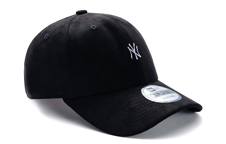 Бейсболки New Era унисекс, черные