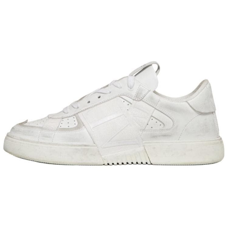 Valentino VL7N Low top Stylish Skateboarding Shoes Men's White Distressed