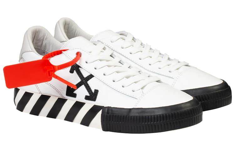 OFF WHITE Низкие вулканизированные туфли, черные/белые женские