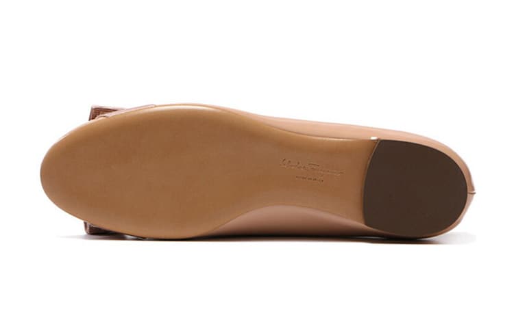 Женская повседневная обувь Ferragamo Varina, светло-бежевого цвета