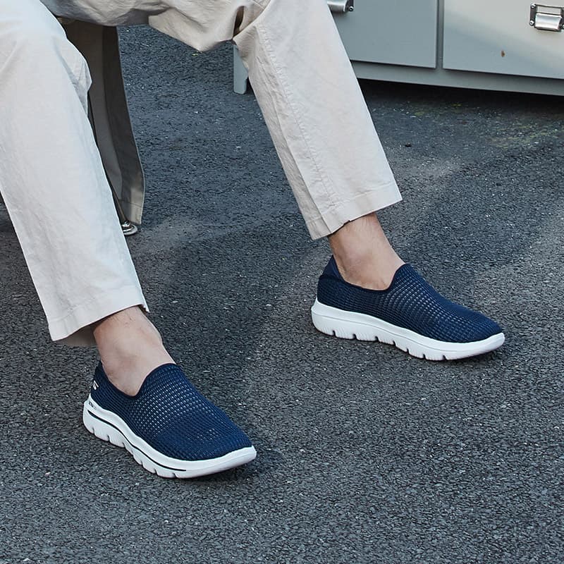 Skechers Go Walk Evolution Ultra сине-белый