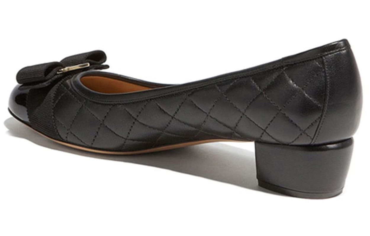 FERRAGAMO Туфли с орнаментом Vara-bow 40 мм