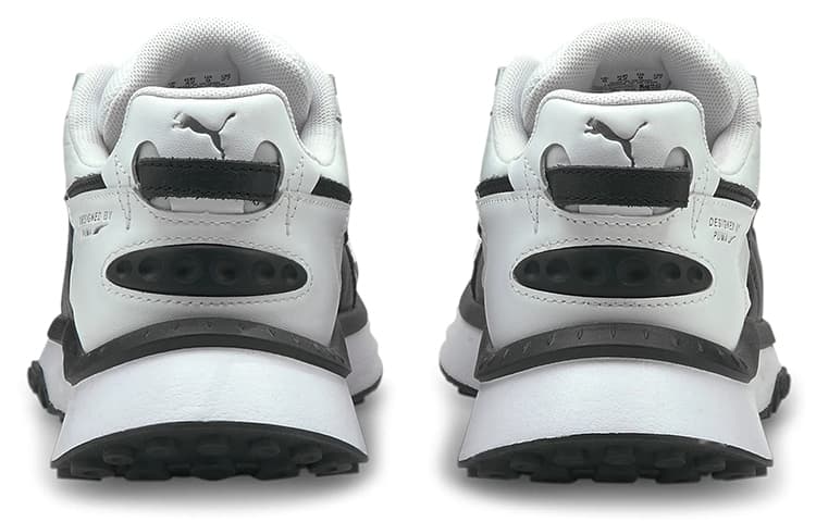 Маршрут PUMA Wild Rider «Белый Черный»