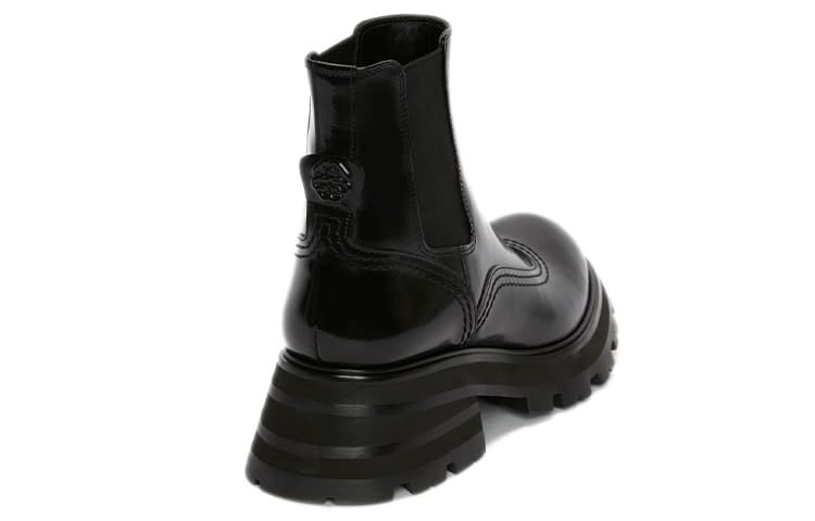 Женские ботинки челси Alexander McQueen Wander со вставками