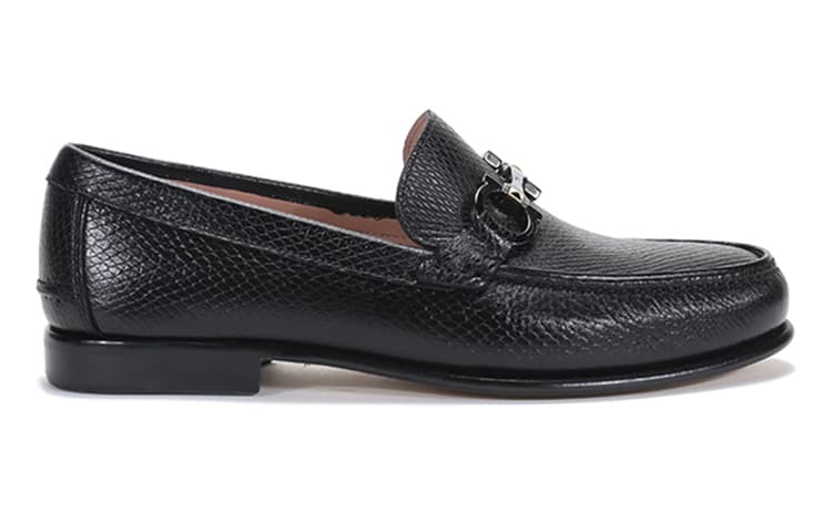 FERRAGAMO Повседневная обувь женская черная