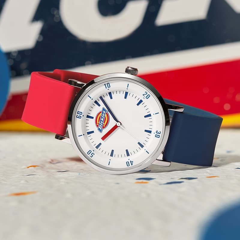 Наручные часы Dickies Кварцевый механизм Силиконовый ремешок Белый циферблат Унисекс Коробка Ограниченная серия