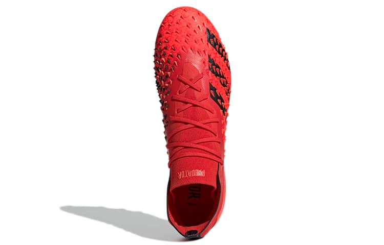 Adidas Predator Freak.1 AG «Демоническая кожа»