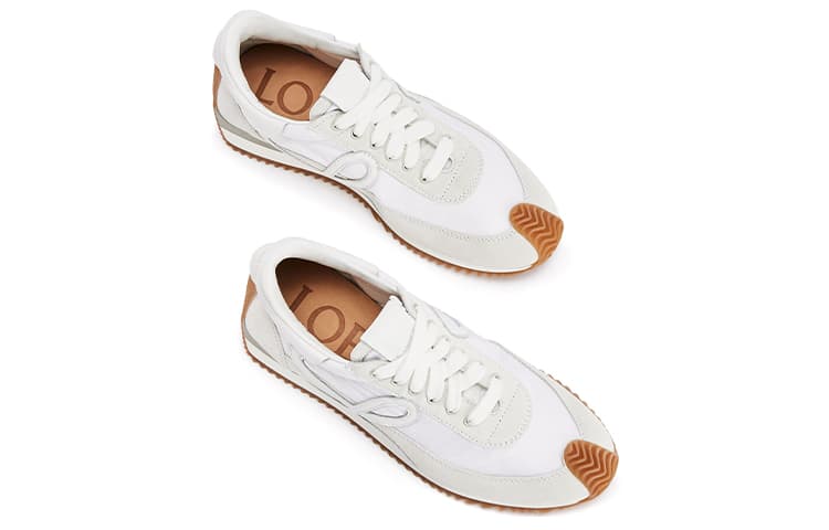 LOEWE Flow Runner Low Белый Светло-Серый Жевательная резинка