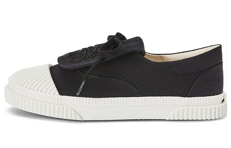 LOEWE Anagram Wear resistant And Lightweight Low Top Canvas Shoes Women's