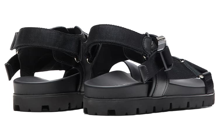 Сандалии PRADA с перекрещенными ремнями и пряжками, черные