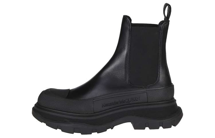 Alexander McQueen Chelsea Tread Ankle Boot Black Women's
