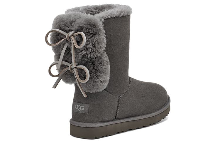 Классические женские короткие угги с двойным бантом