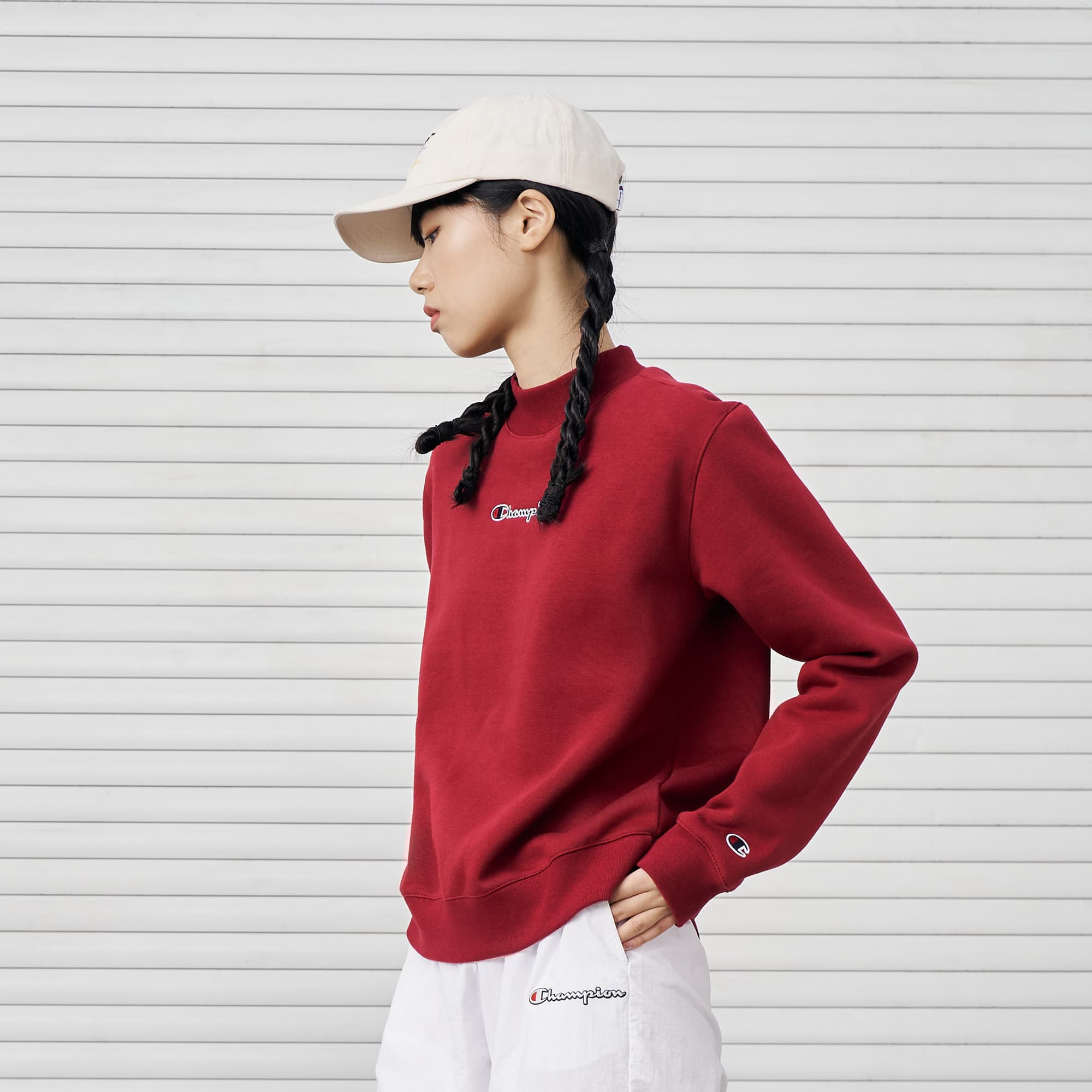 Толстовки Champion женские