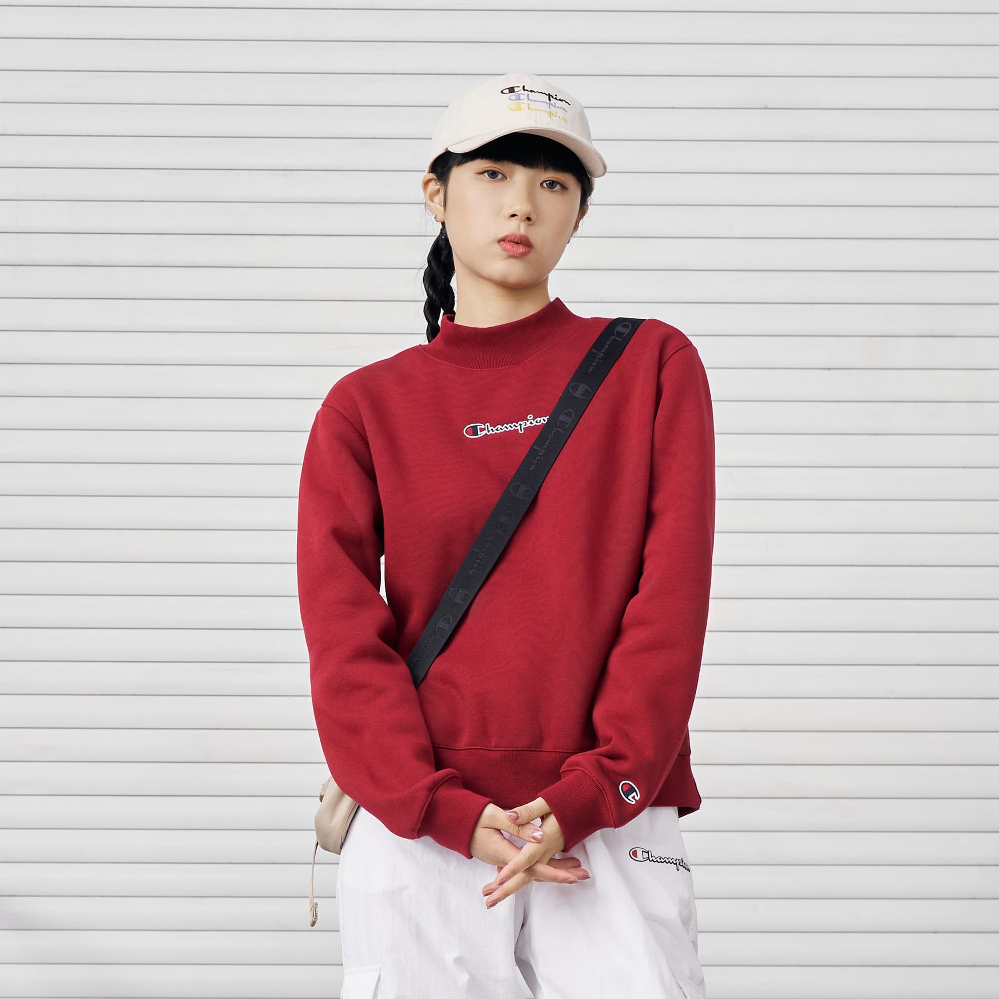 Толстовки Champion женские