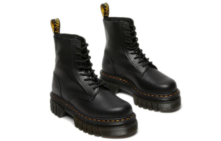 Женские кожаные ботильоны на платформе Dr. Martens Audrick, цвет "Черный"