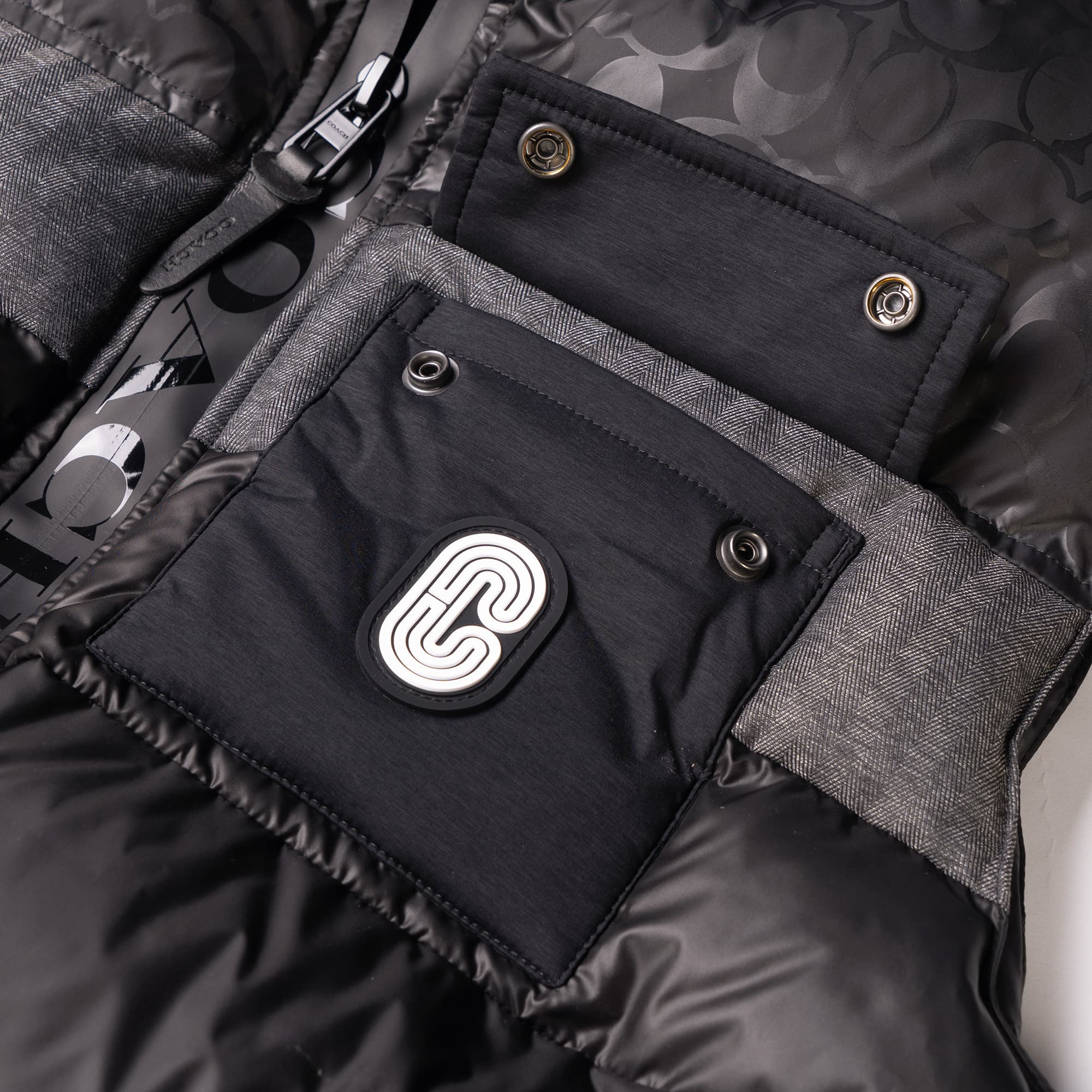 Пуховик COACH мужской черный